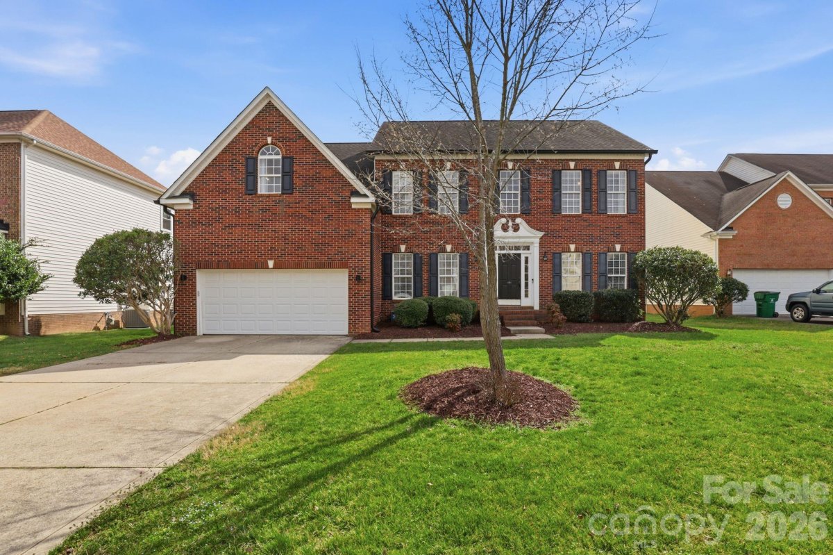 3909 Meadow Green Drive