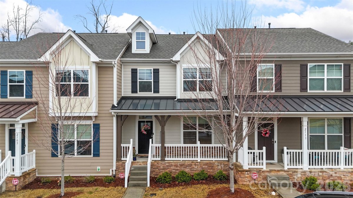 2109 Laurel Village Circle