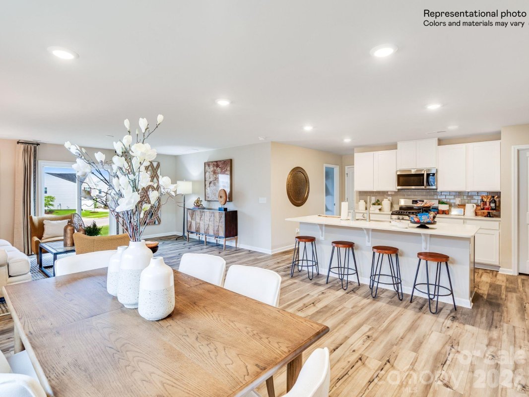 814 Sparano Loop