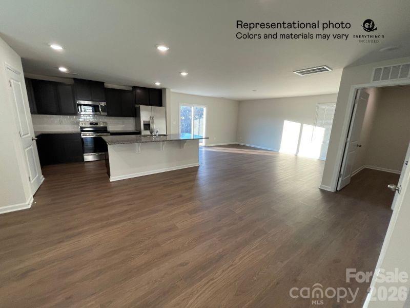 1120 Haltom Hollow