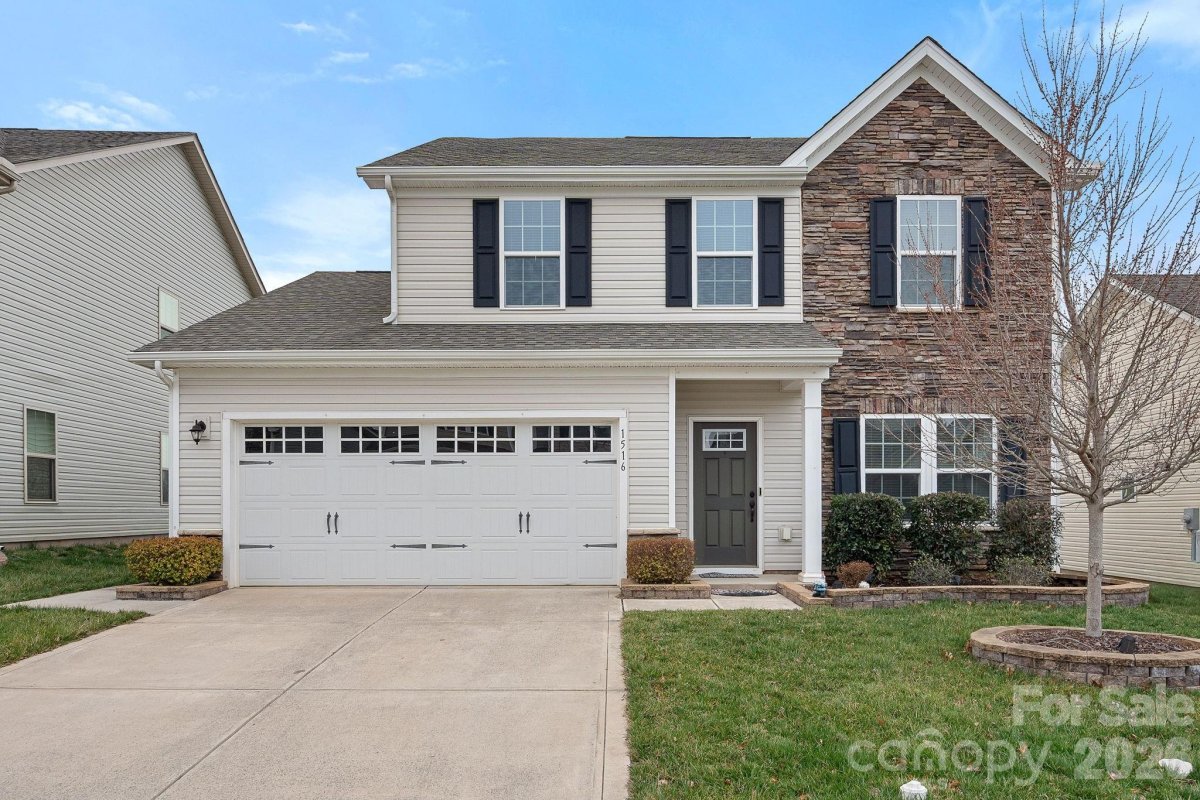 1516 Scarbrough Circle