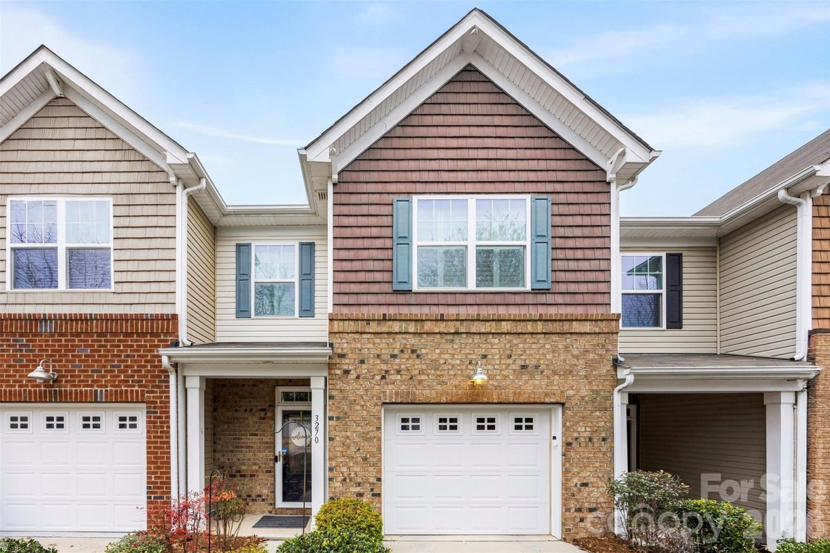3270 Yarmouth Lane