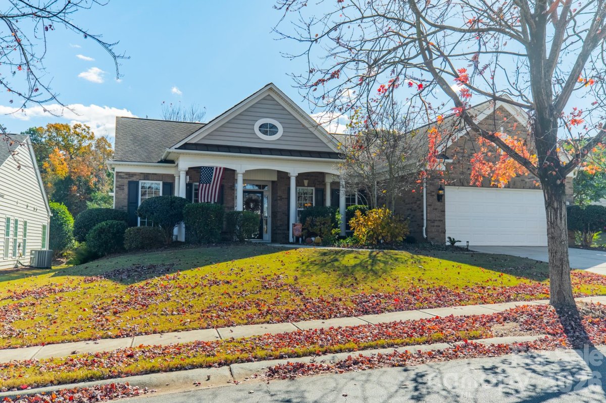 35047 Carnation Lane