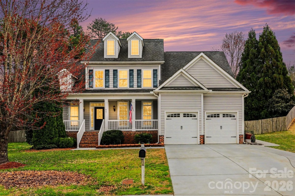 407 Oak Forest Lane