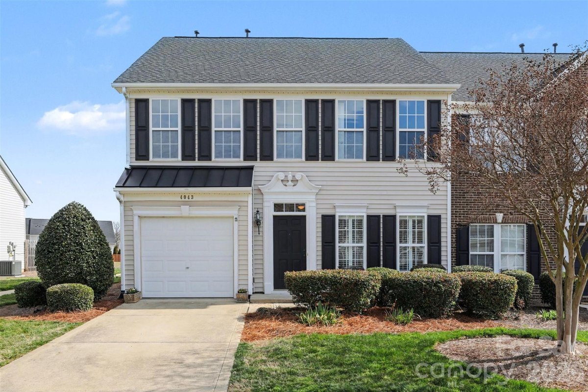 4043 Holly Villa Circle