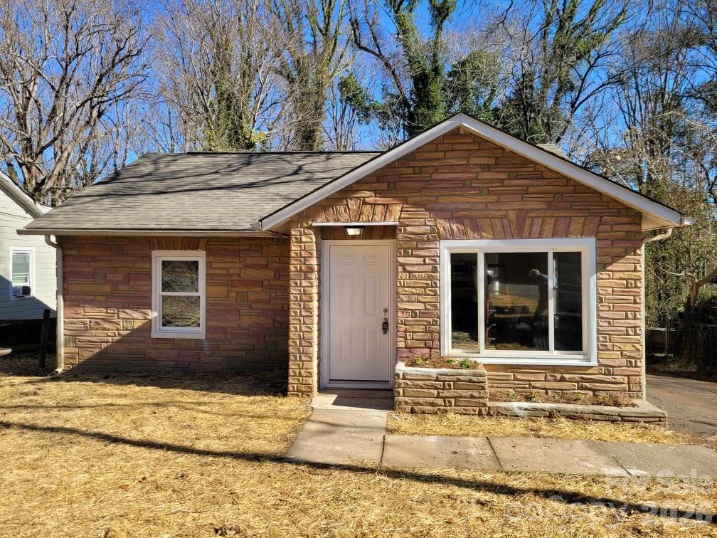 1116 East Drive