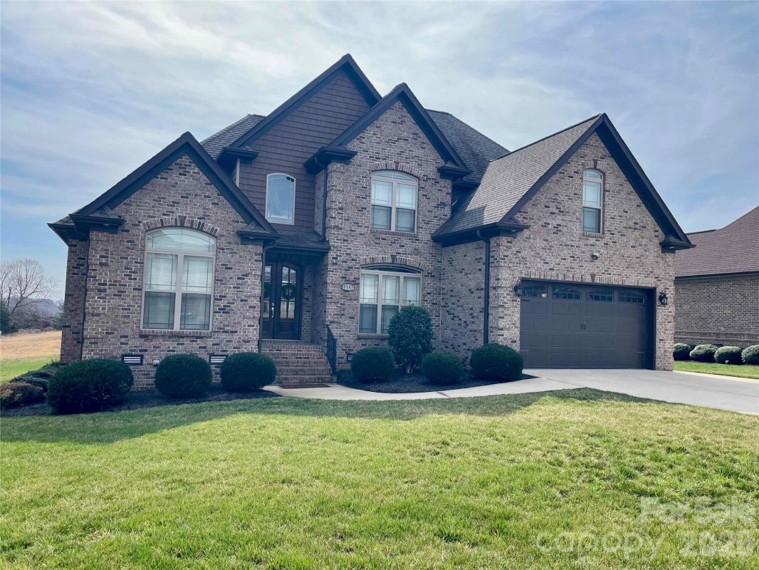 5147 Meadow Park Lane