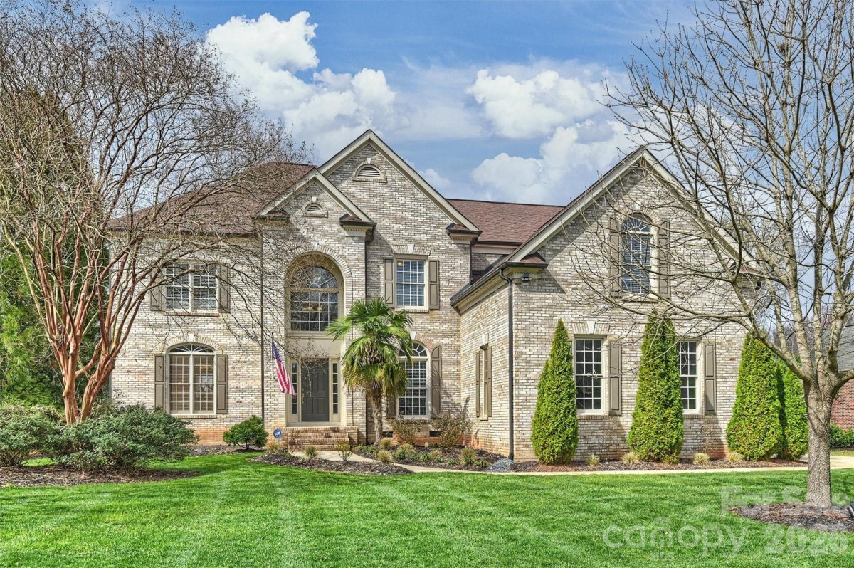 9402 Belmont Lane