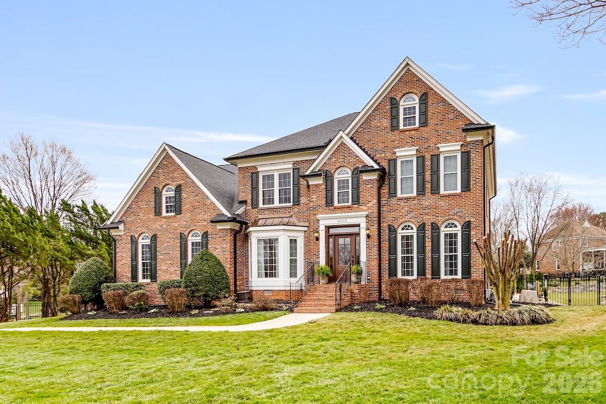 21713 Junco Court