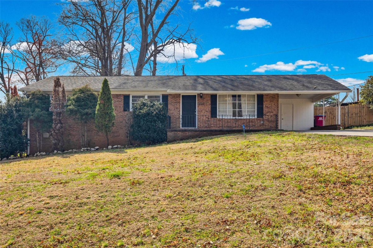 2339 Old Field Road