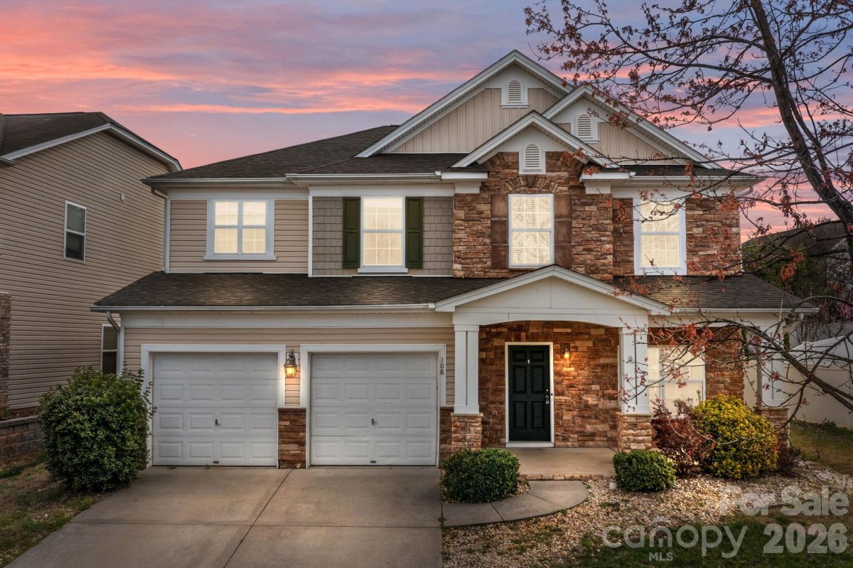 108 Sand Spur Drive