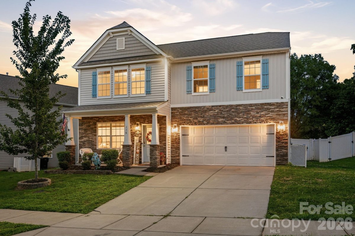 116 Kingsway Drive