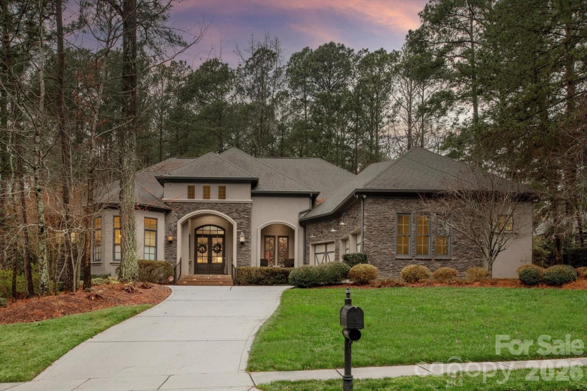 4006 Pinehill Lane