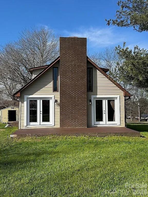 807 Orchard Street