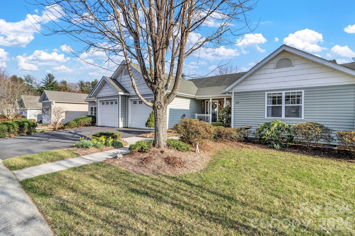 333 Charlestown Drive