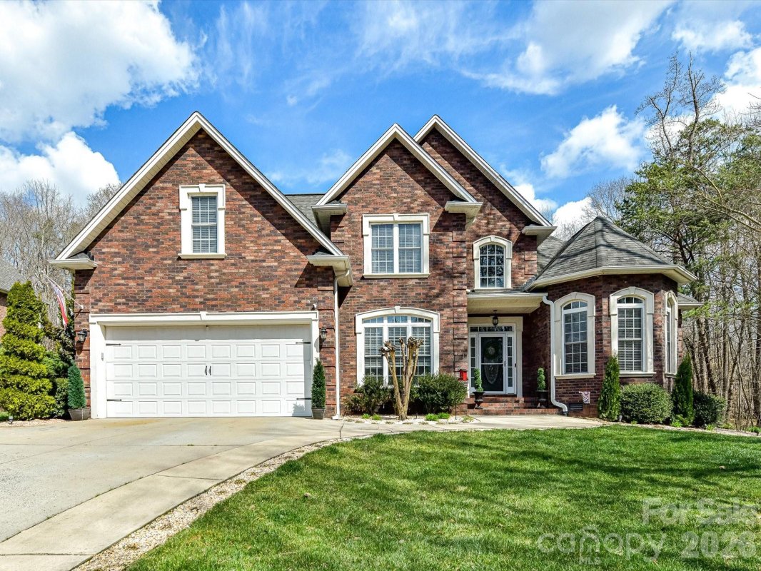 3808 Tea Olive Road