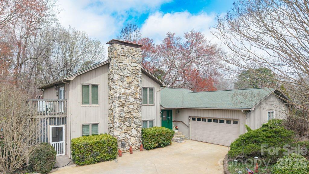 40 Old Field Road