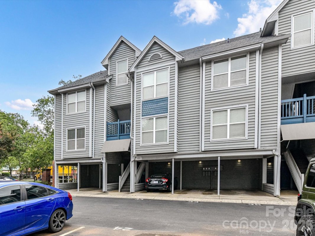 509 N Graham Street 2L