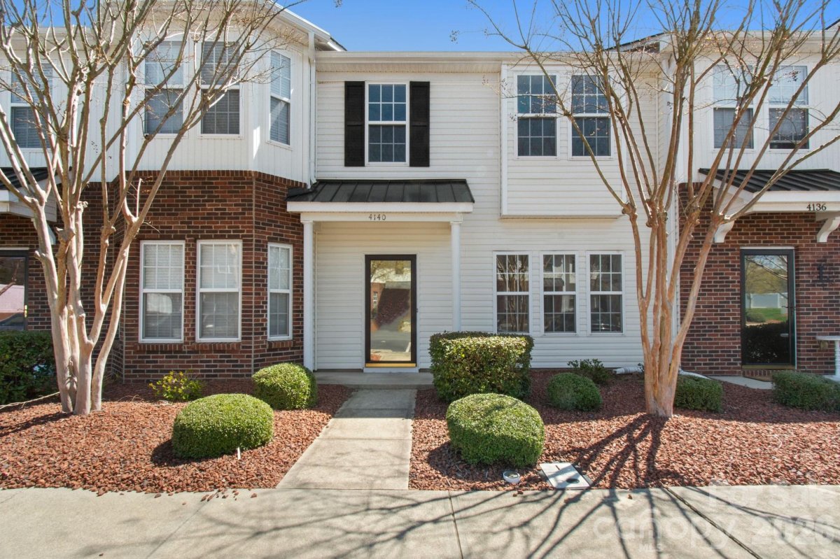 4140 Kenton Glenn Court