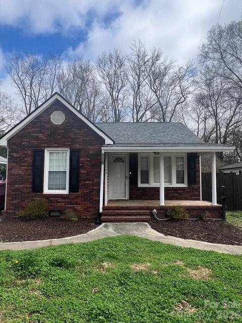 704 Carolyn Avenue