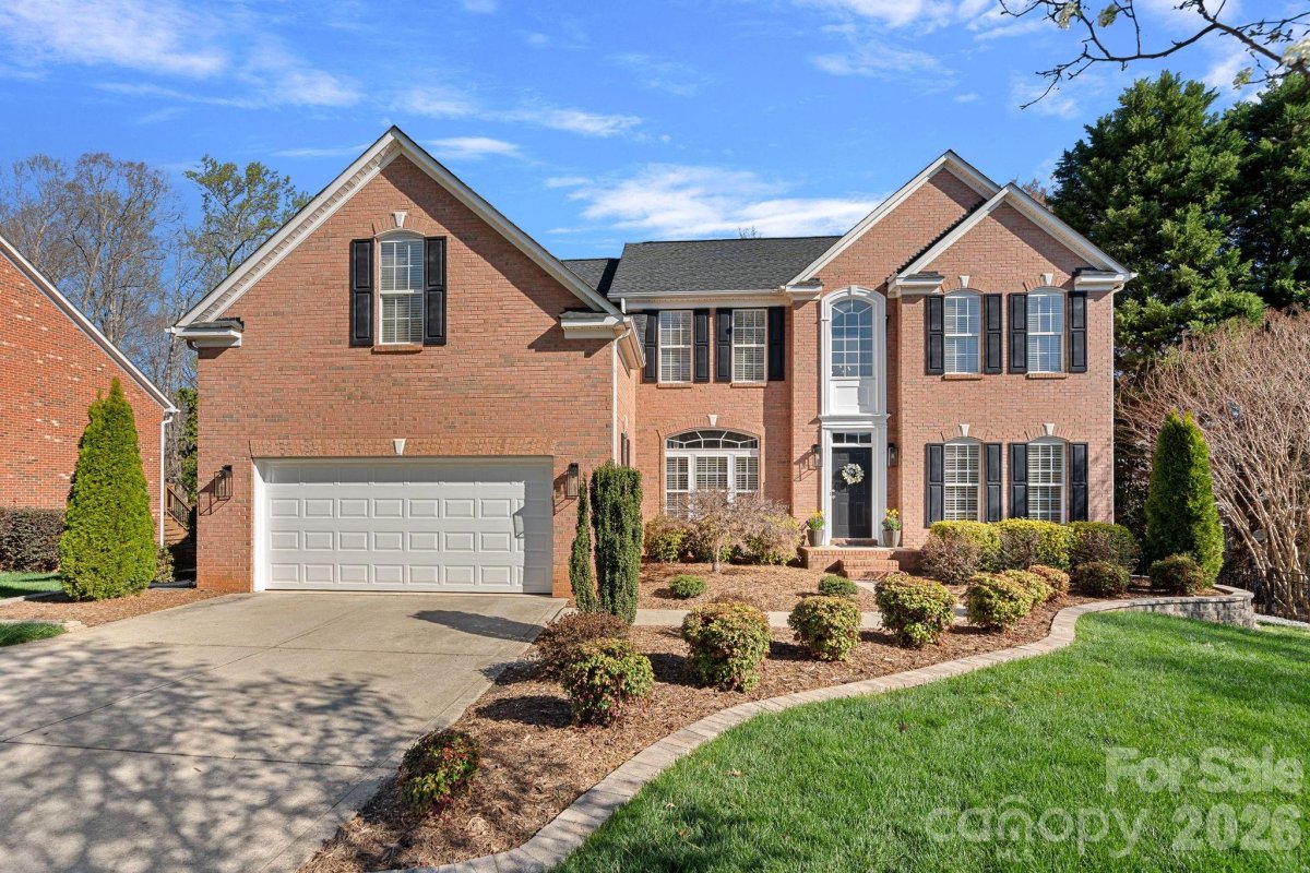 2474 Green Point Lane