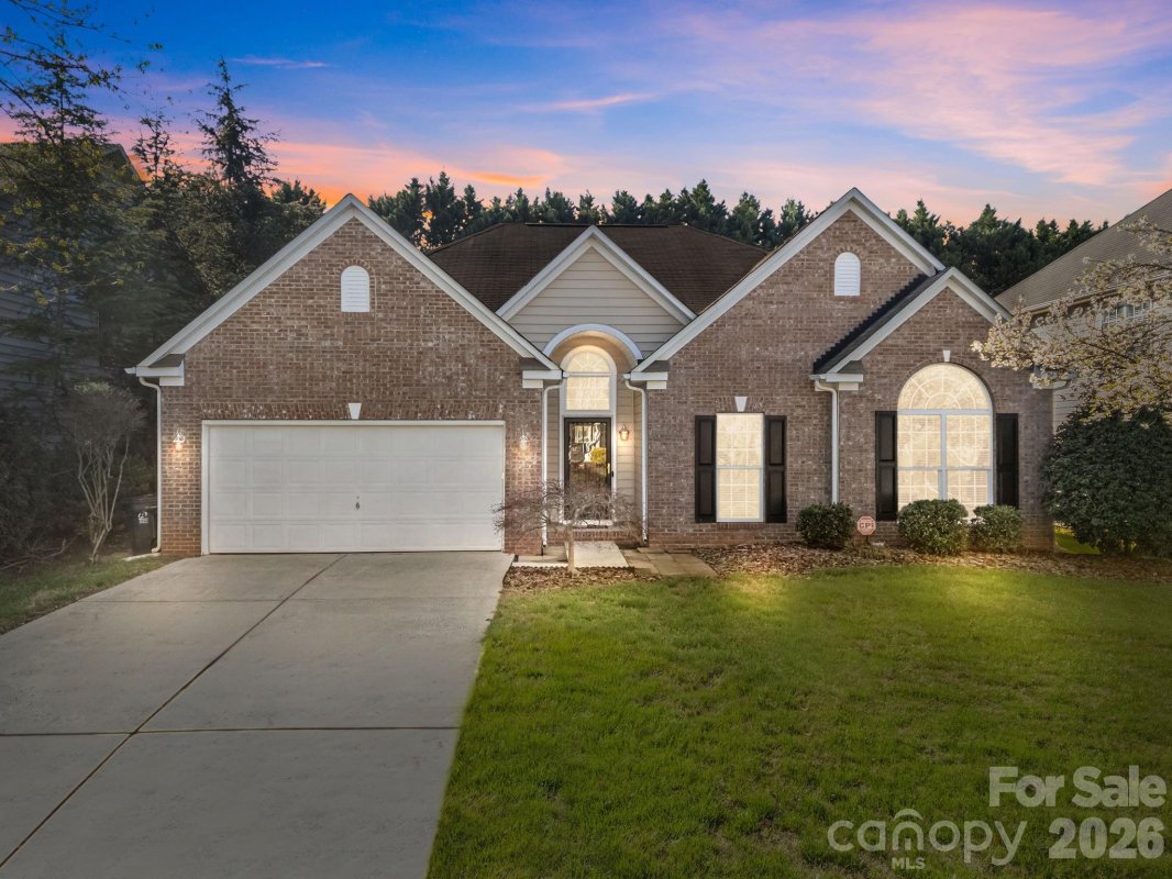 12602 Kemerton Lane