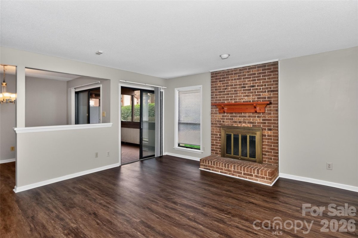 7302 Winery Lane