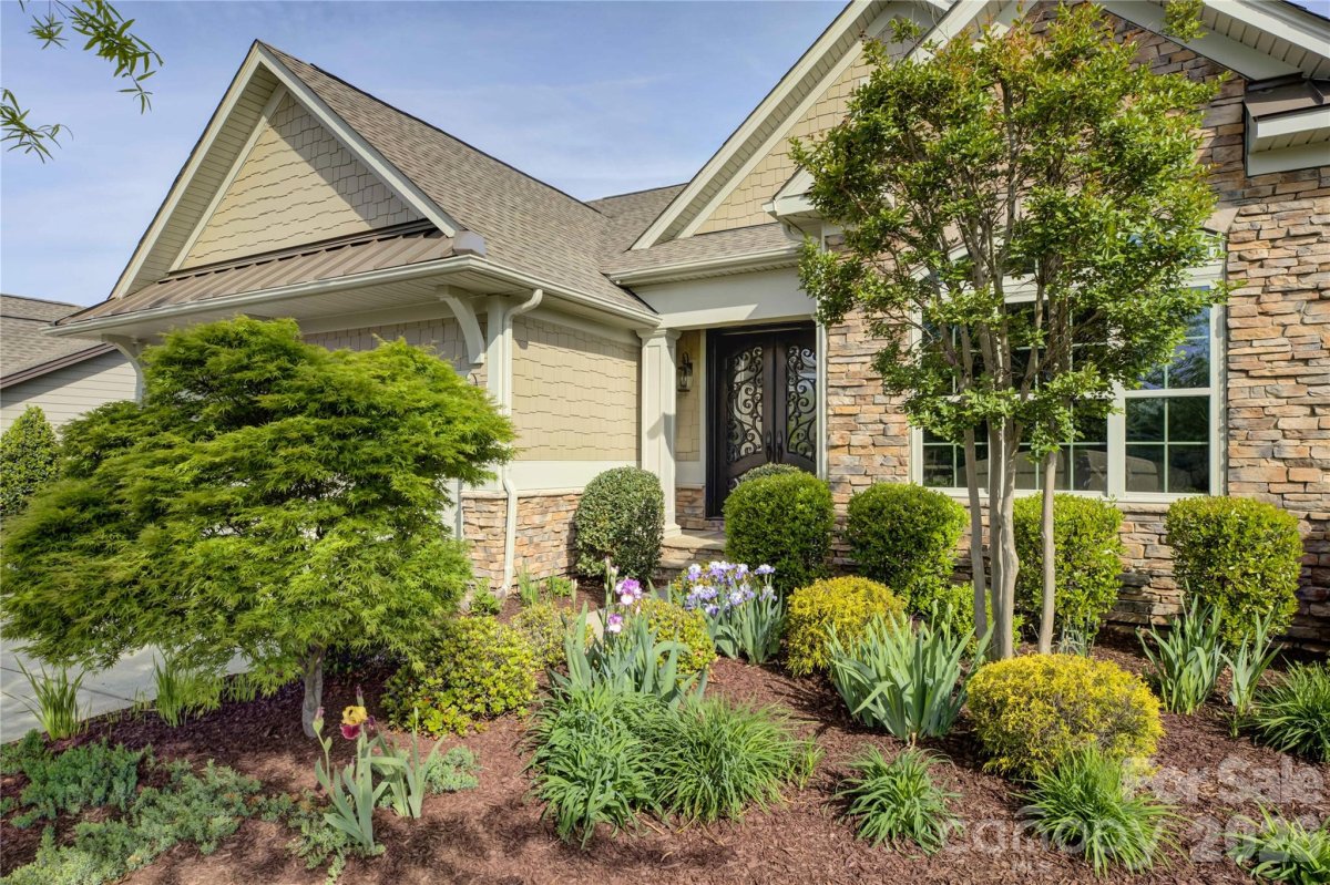 14802 Creeks Edge Drive