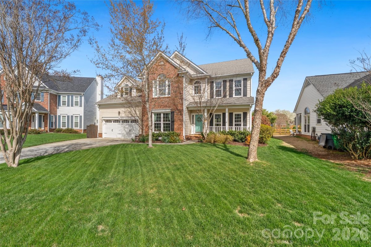 8520 Newton Lane