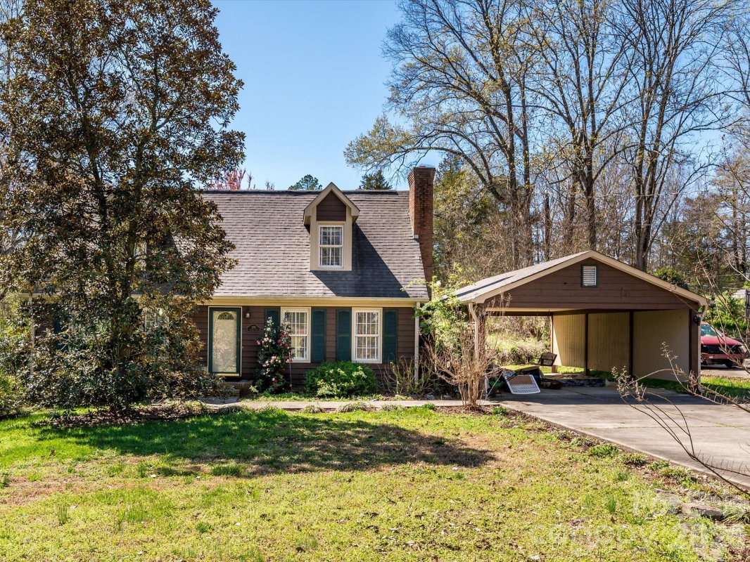 579 Brown Lee Drive