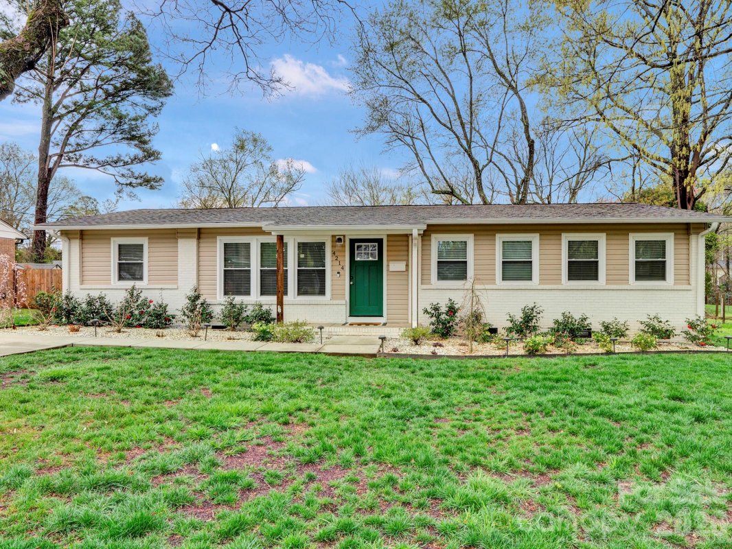 4214 Vinetta Court