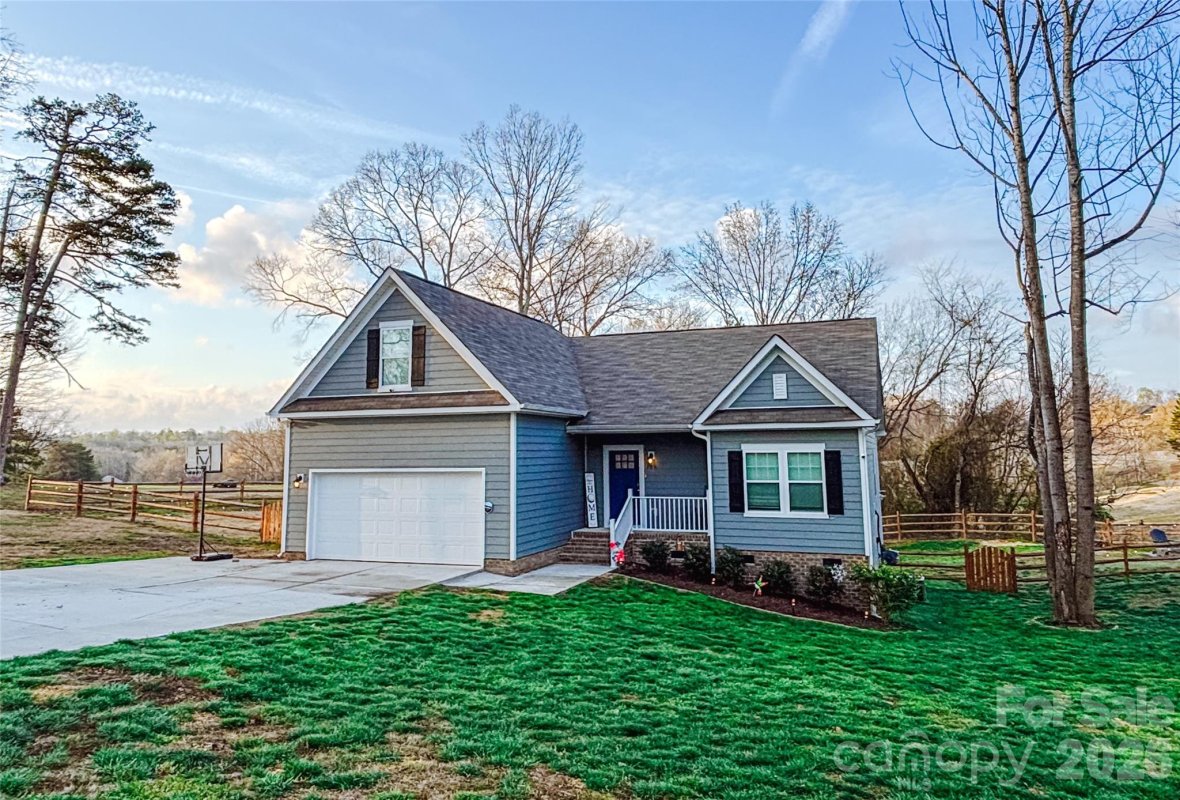 104 Preston Trail