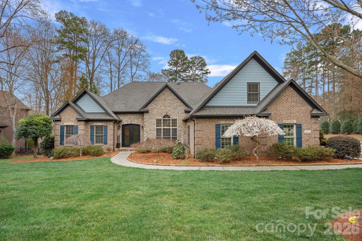 7832 Chapel Creek Drive