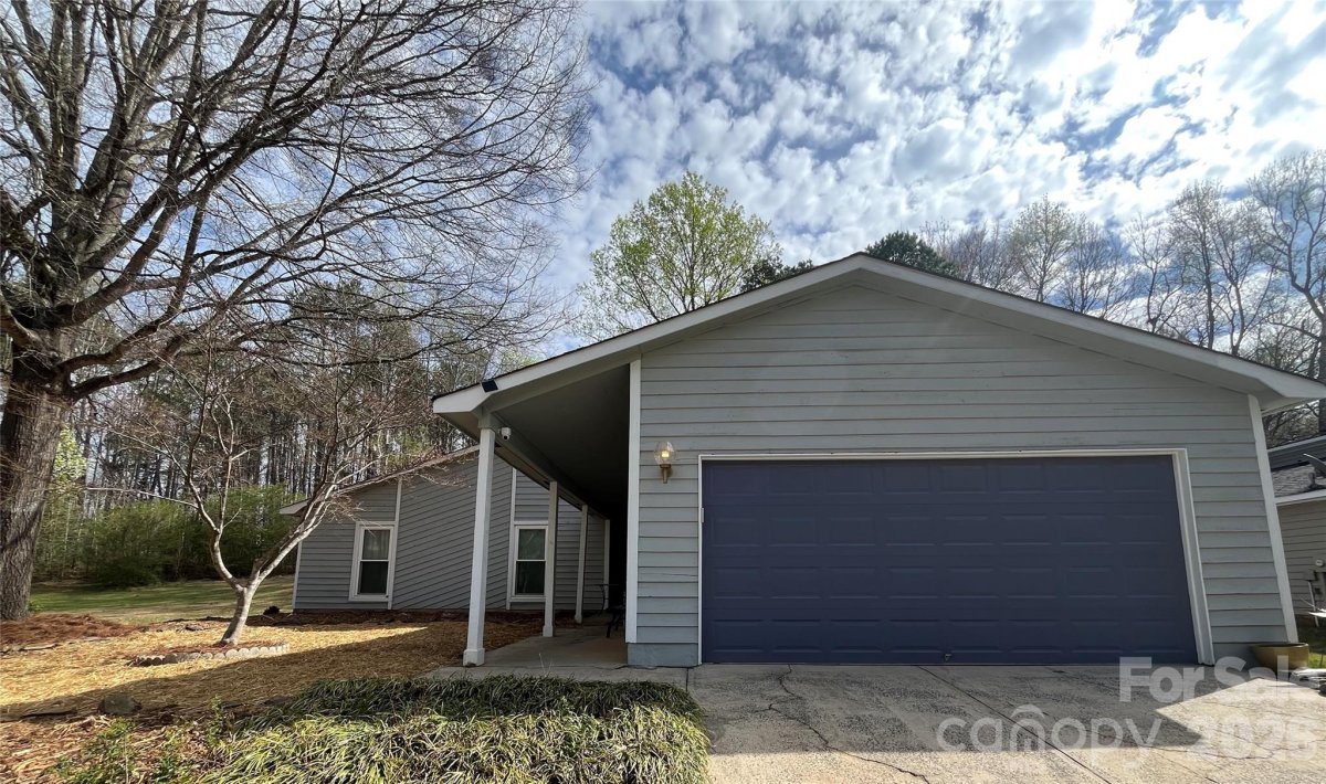 6525 Thamesmead Lane