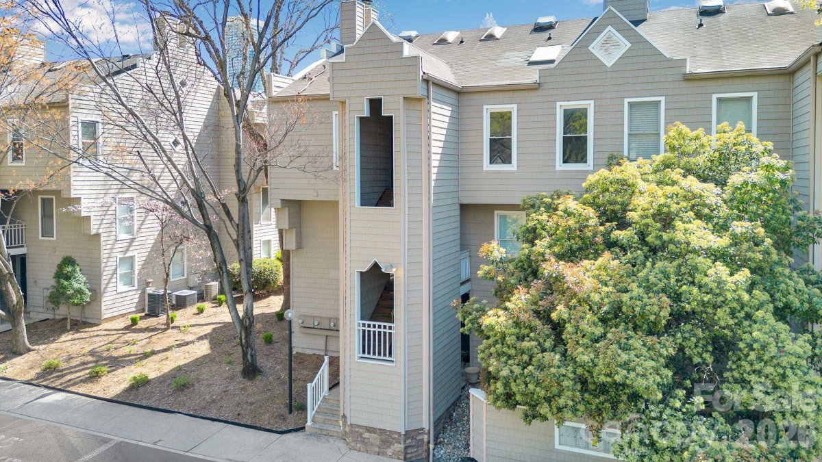 238 S Cedar Street
