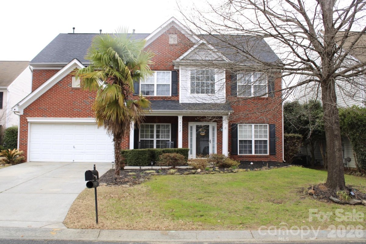 5912 Lindley Crescent Drive