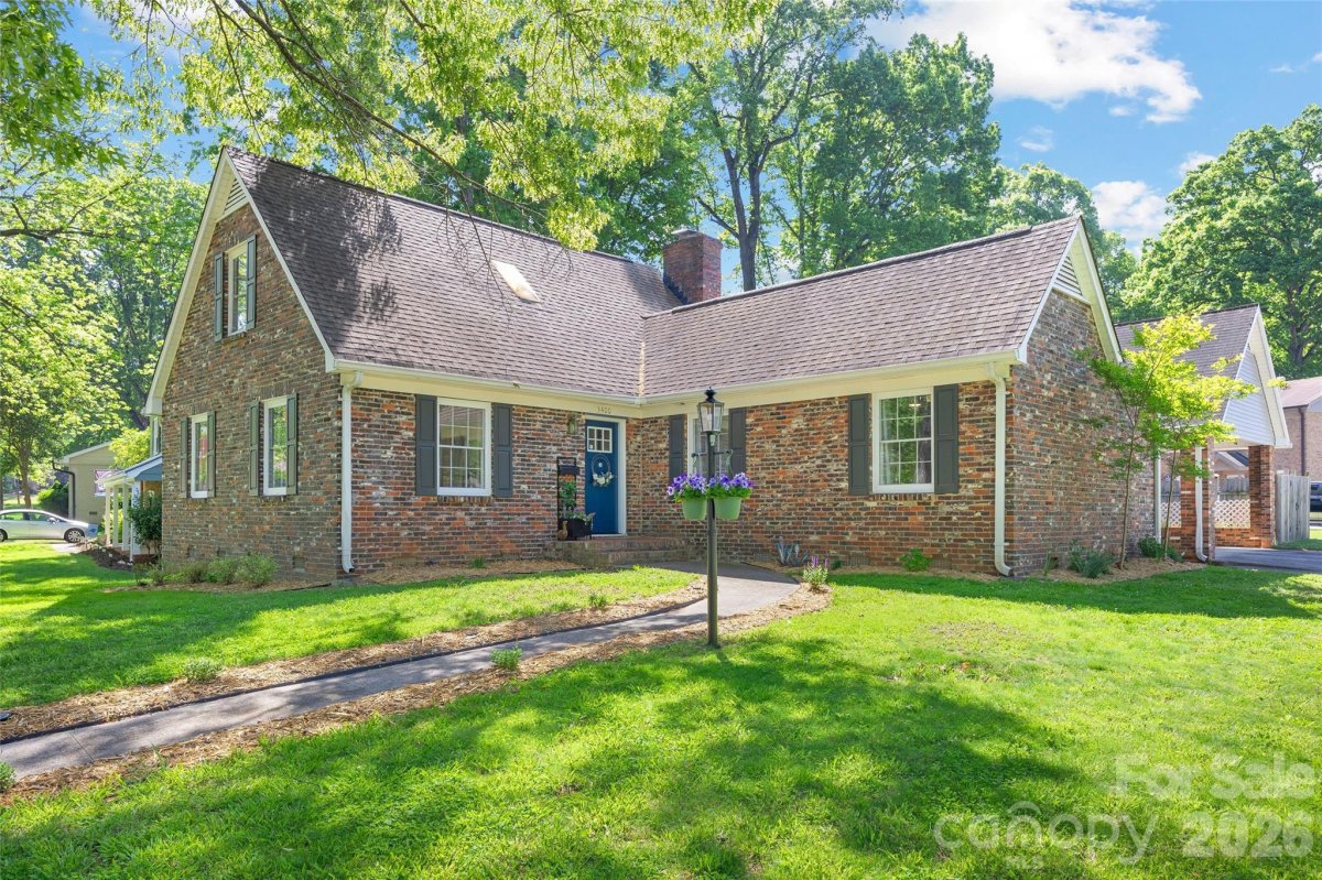 3400 Erinbrook Lane