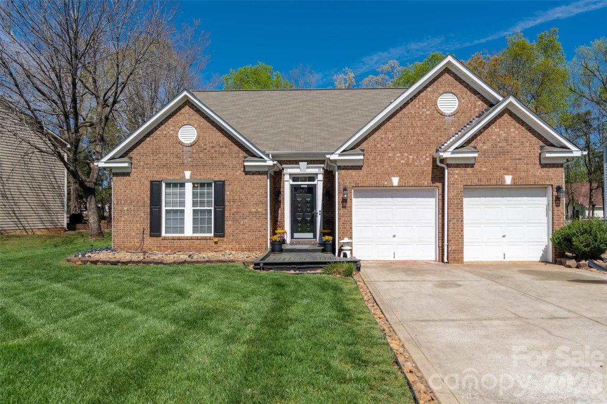 9122 Swallow Tail Lane