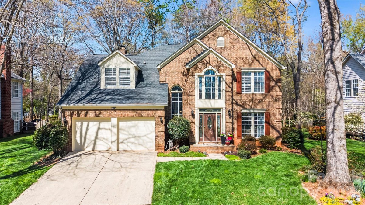 15325 Great Glen Lane