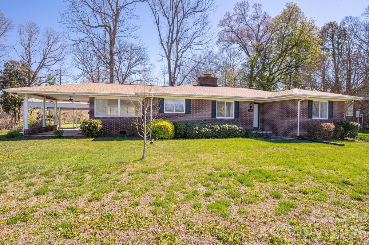 1606 Davis Park Road