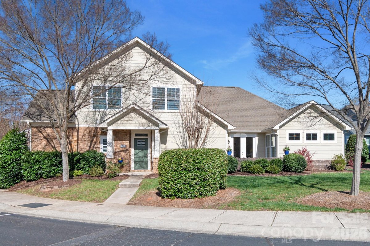 4419 Forest Gate Lane
