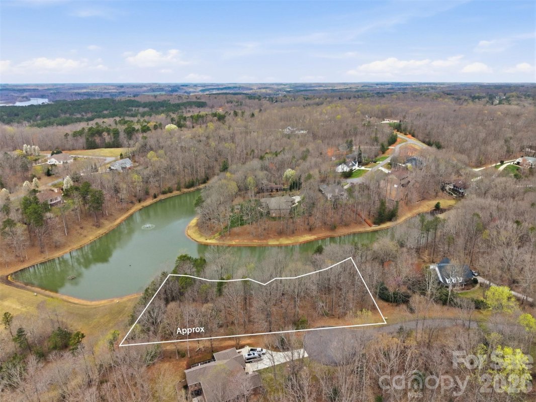 150 Harborgate Drive