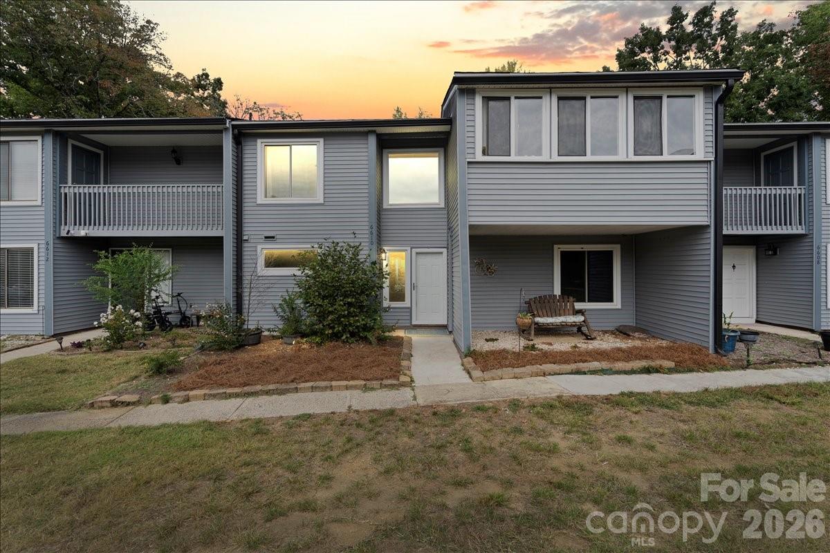 6610 Point Comfort Lane