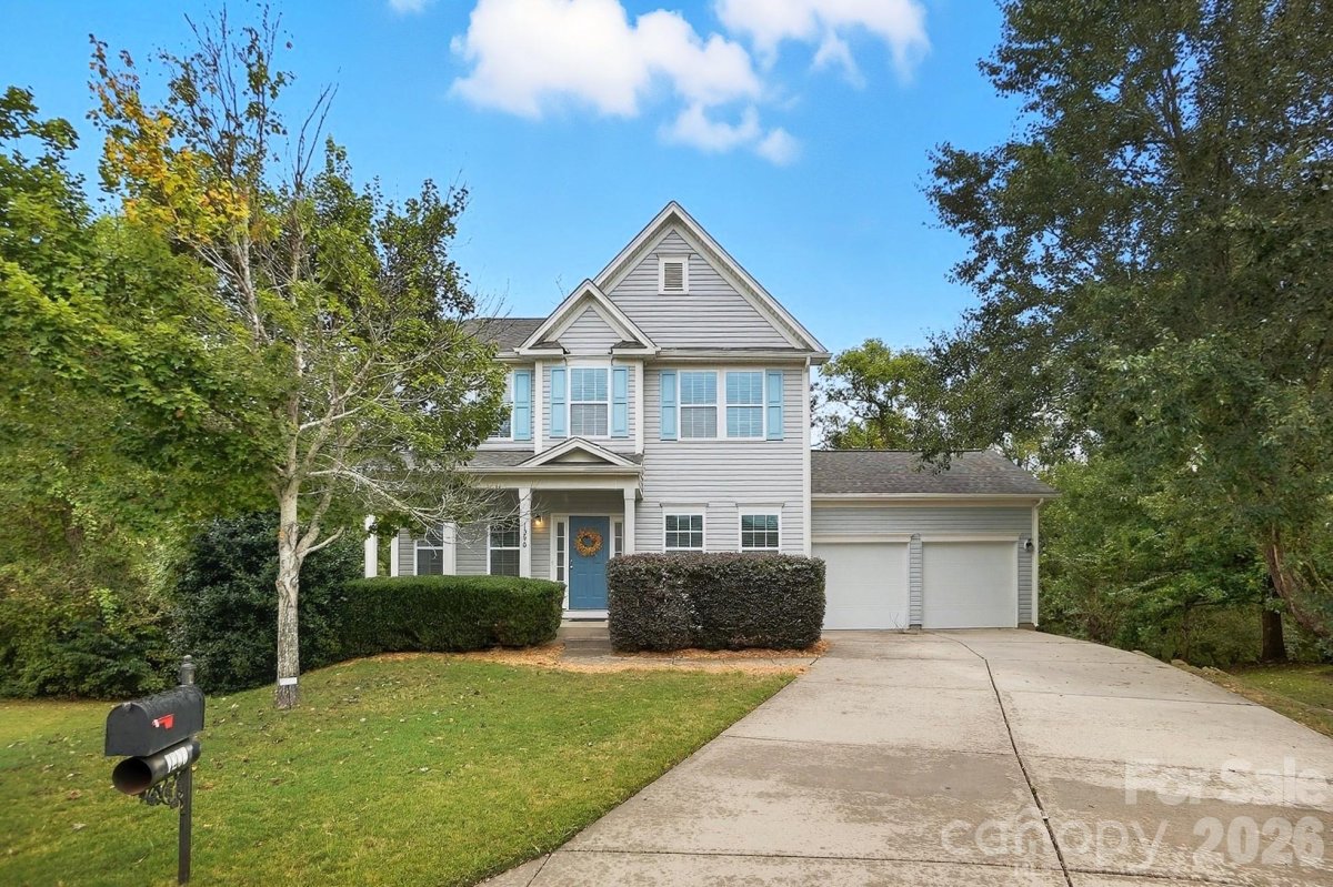 1290 Lange Court