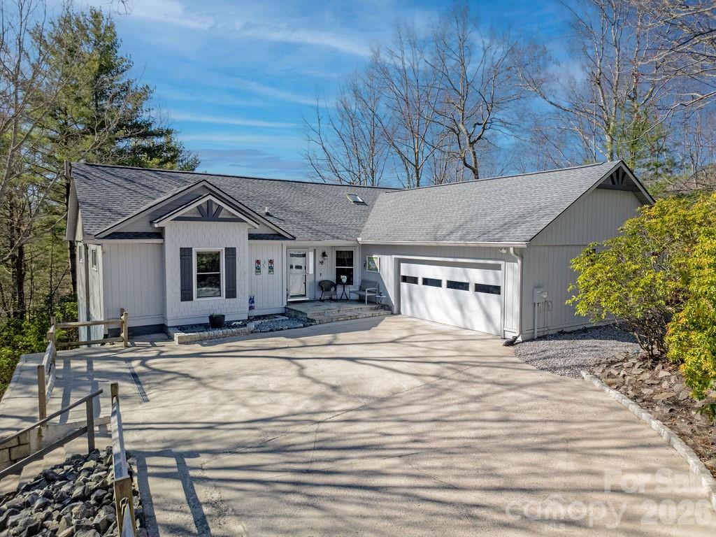 552 Kanasgowa Drive