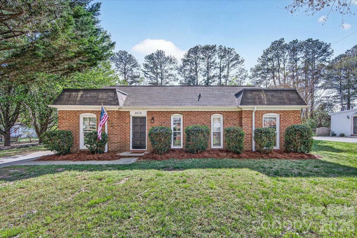 6576 Stoney Ridge Road