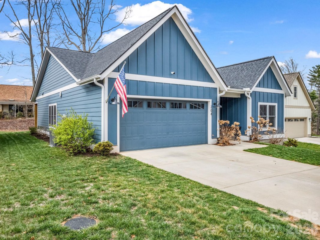 204 Weybridge Drive