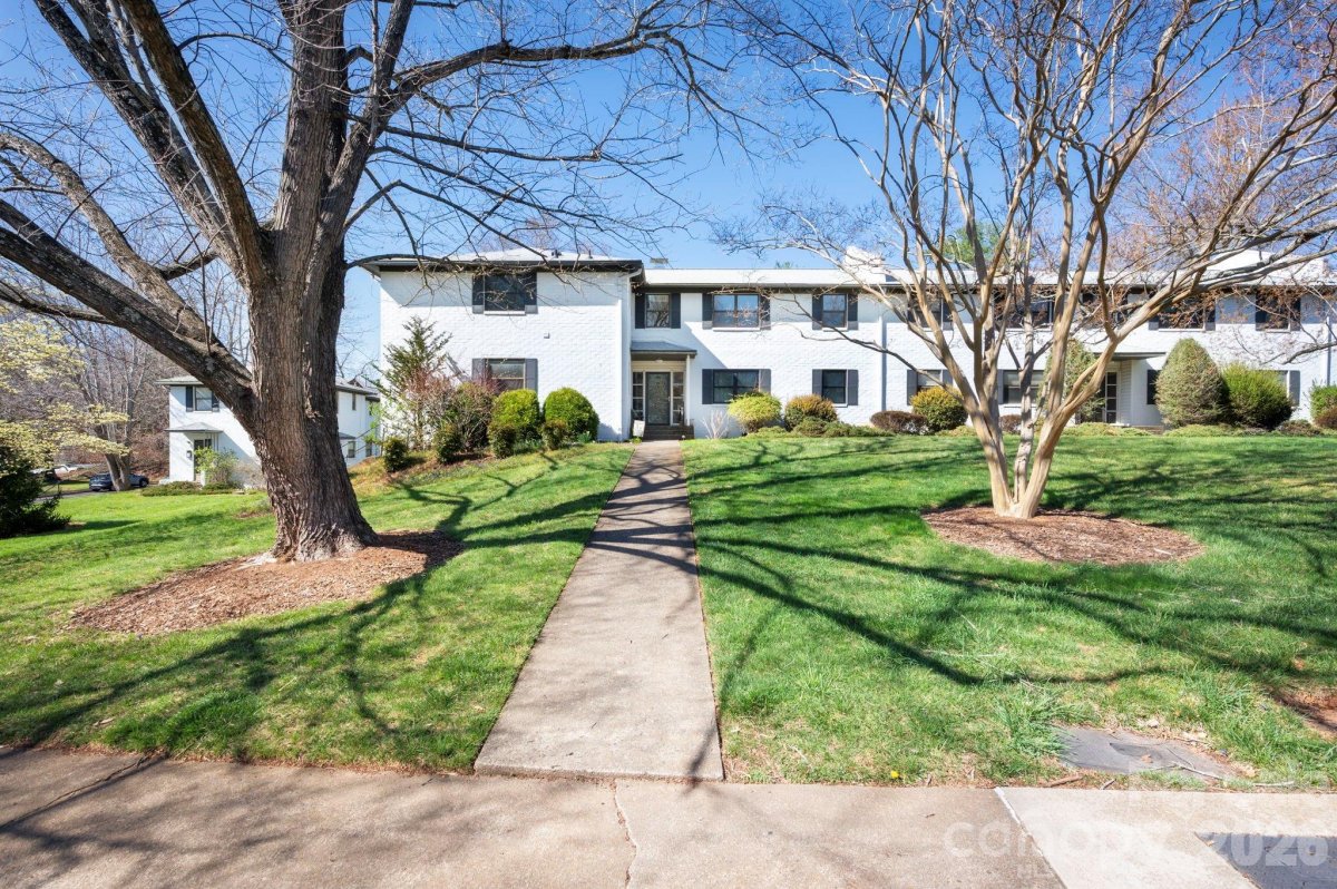 615 Biltmore Avenue