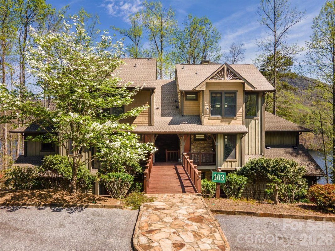 103 Southshore Drive