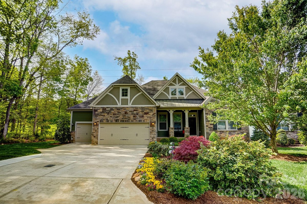 11010 Sparkle Creek Drive
